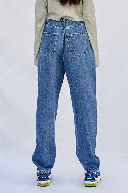 Super High Rise Pleated Mom Jeans