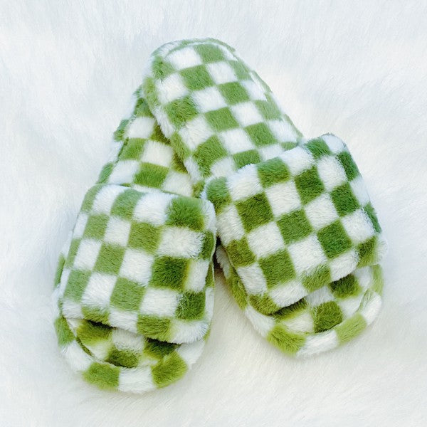 Luxe Lounge Checker Cozy Slippers